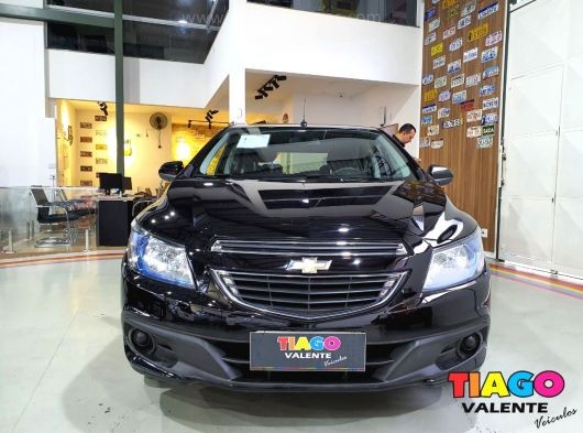 CHEVROLET - ONIX - 2014/2014 - Prata - Sob Consulta - Top Car